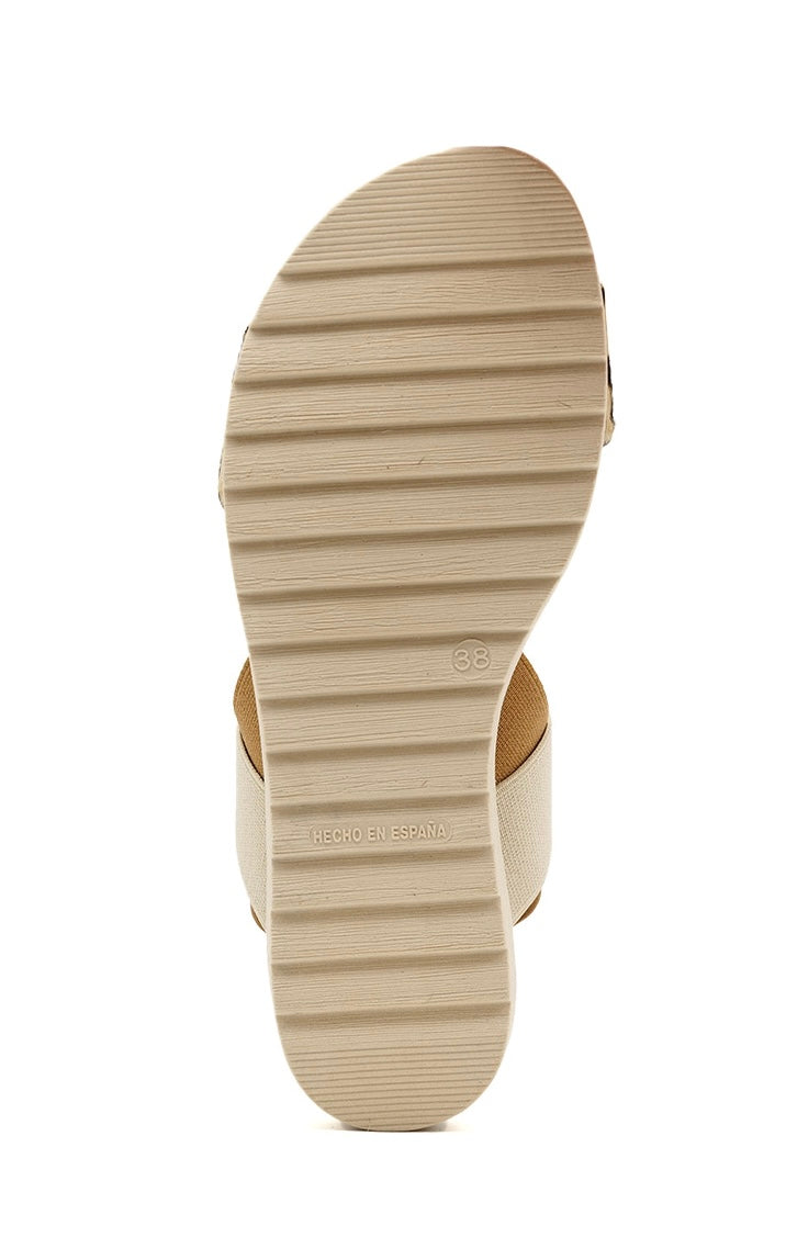 Beige sandal with leopard print strap sole