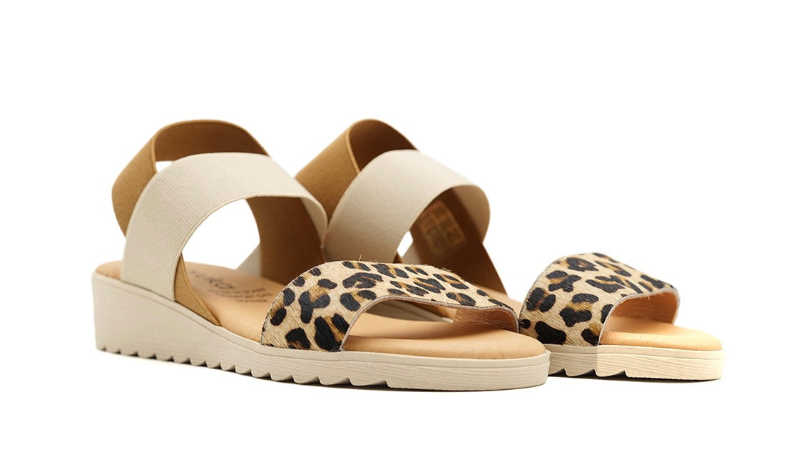 Beige sandal with leopard print strap pair