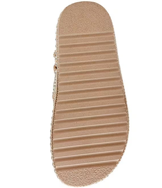 gold detail on raffia texture platform sandal with multiple adjustable straps bottom