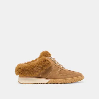 Dolce Vita Izzey Sneaker Q092