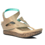 Wedge sandal with beige straps