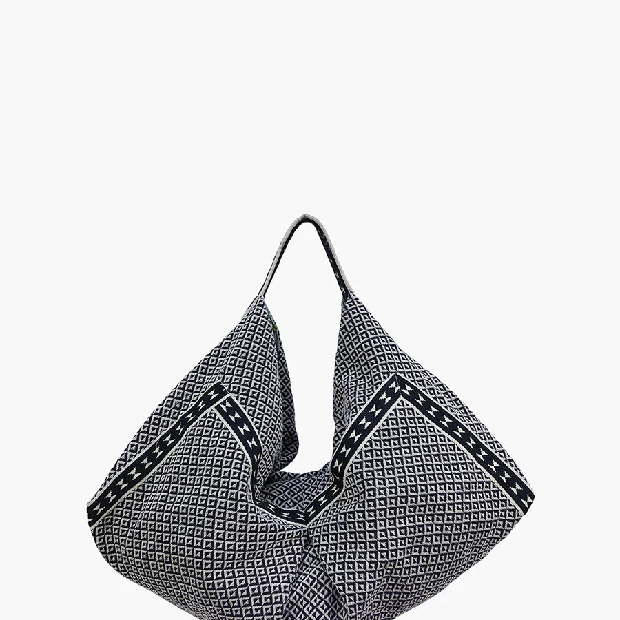 Black and white patterned bag alt view