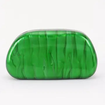 Green clutch bag with gold chain back