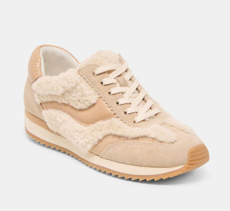Dolce Vita B.NTCD Plush Sneaker Q073