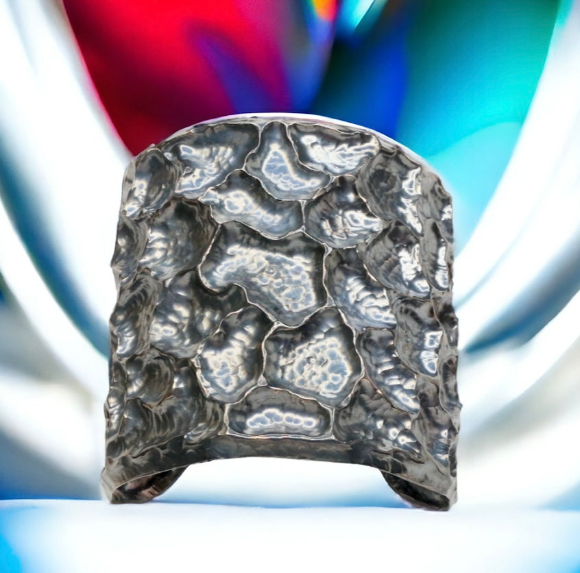 Ancient Bazaar Charcoal Hammered Cuff