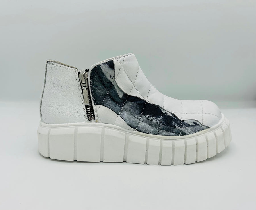 Papucei Gideon Bootie E024