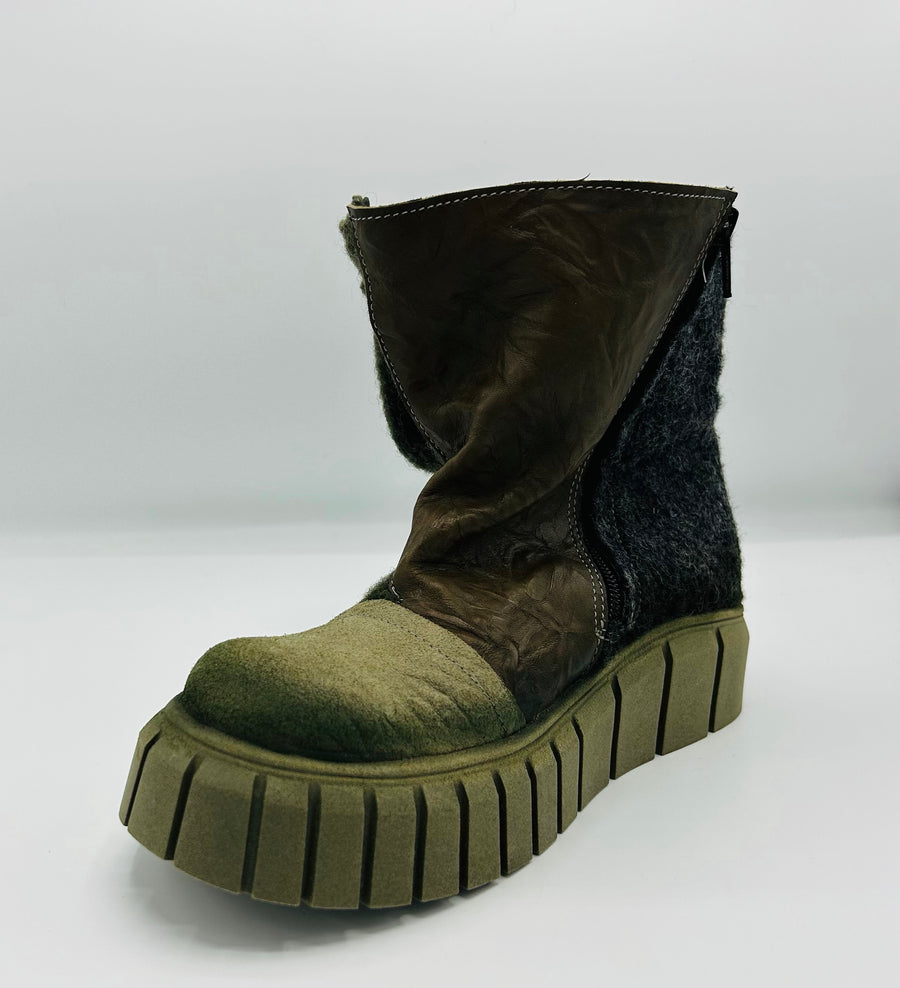 Papucei Rajah Boot E022