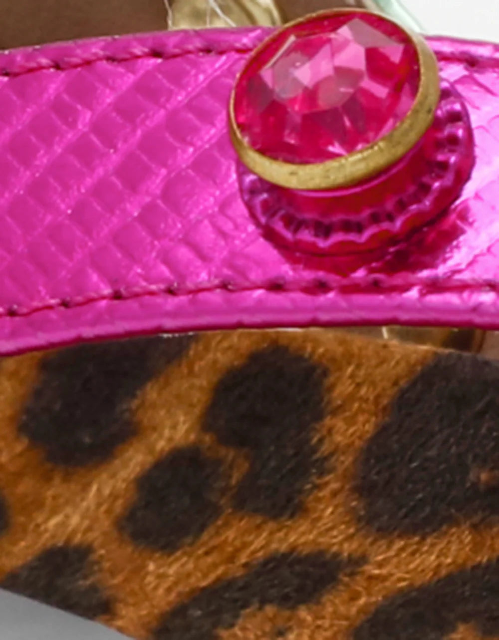 Multicolored sandal with leopard print sole design