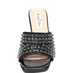 Black embellished high-heeled shoes toe box