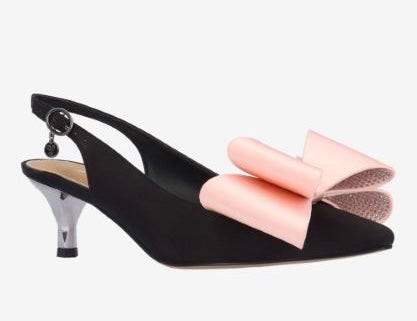 Black high-heeled shoe with pink bow front view