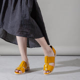 Yellow sandal with beige sole model alternate
