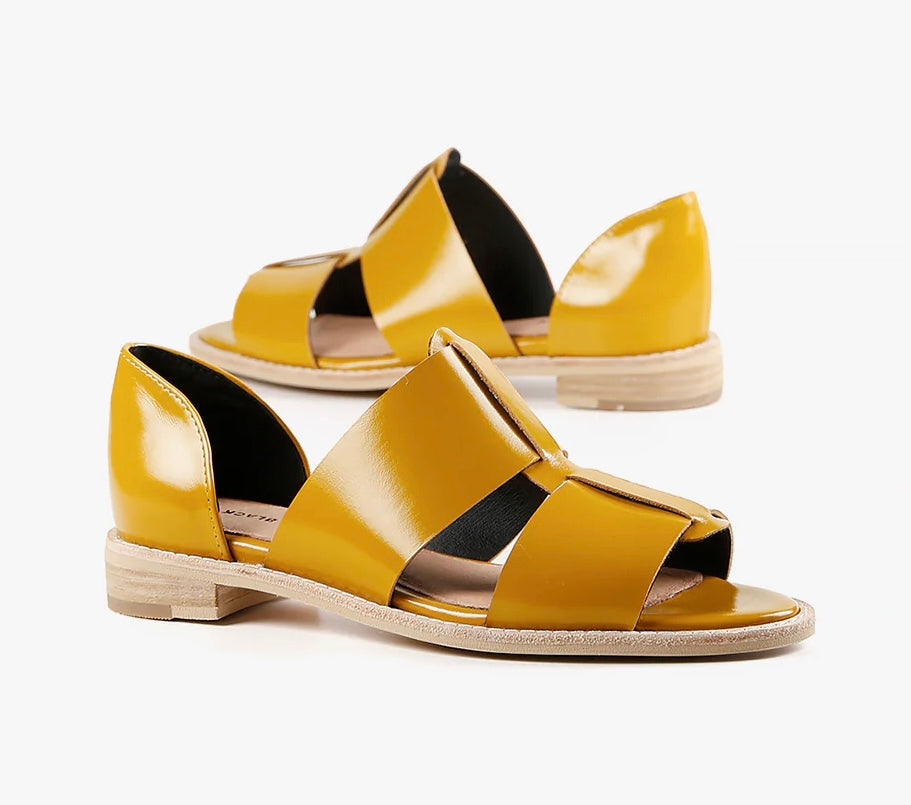 Yellow sandal with beige sole pair