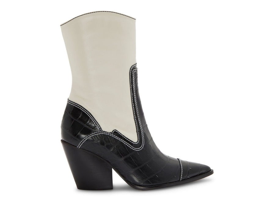 Vince Camuto Overa Boot E054