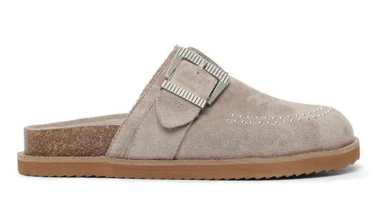 Light brown suede slipper with a strap close-up