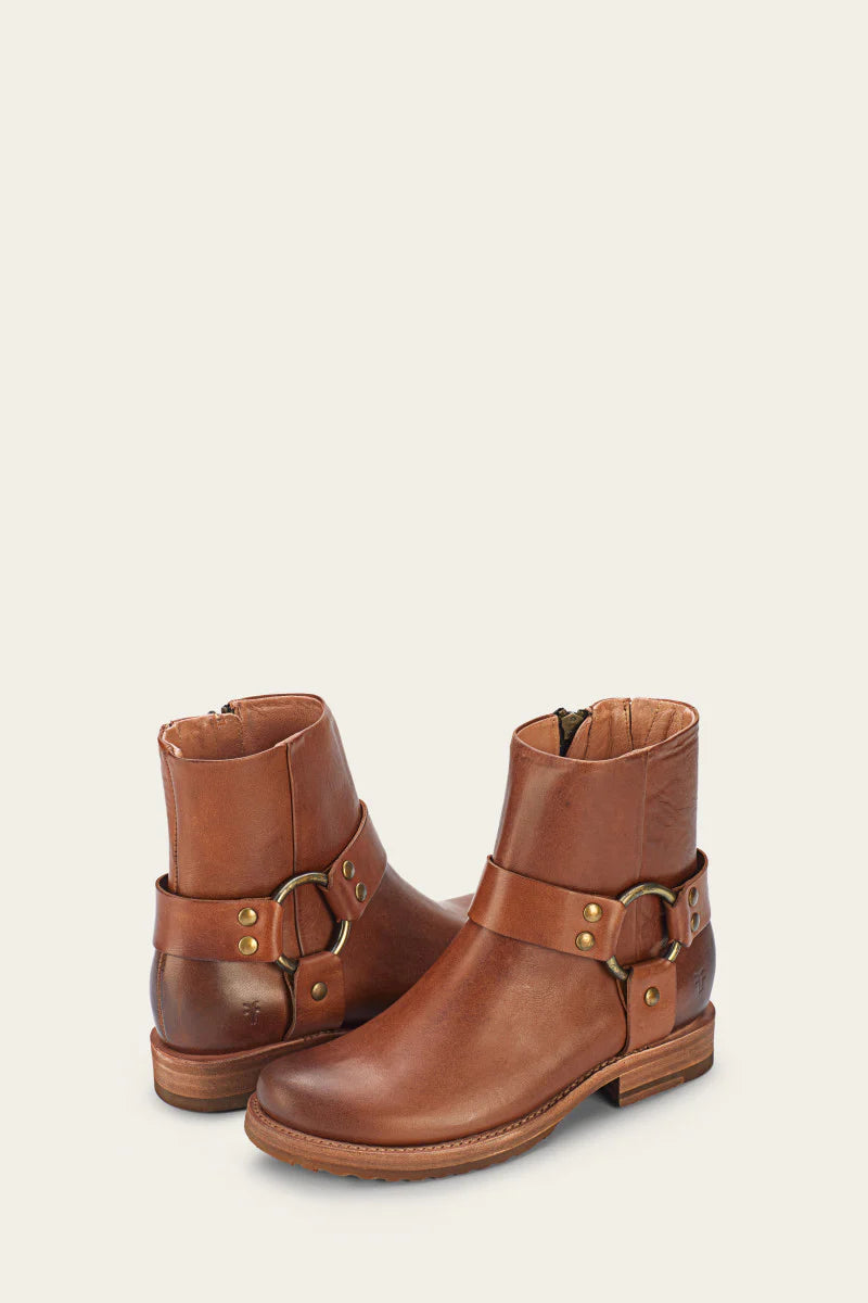 Frye Veronica Harness Short Boot E098