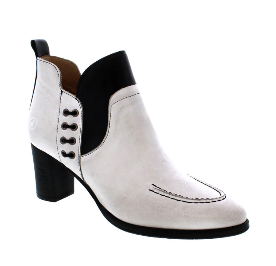 Casta Shanna Bootie E133