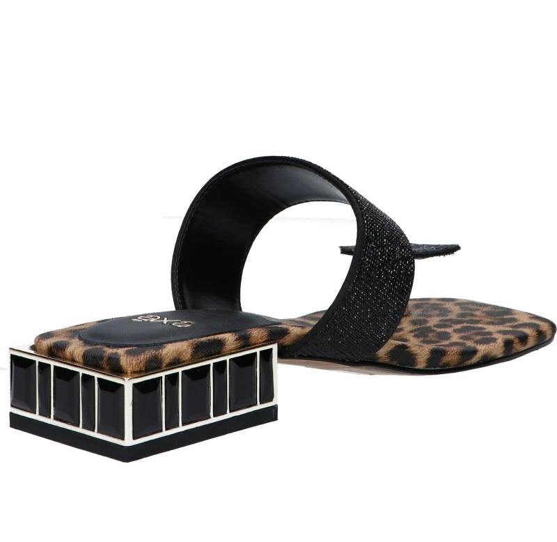 Black sandal with leopard print sole heel 2