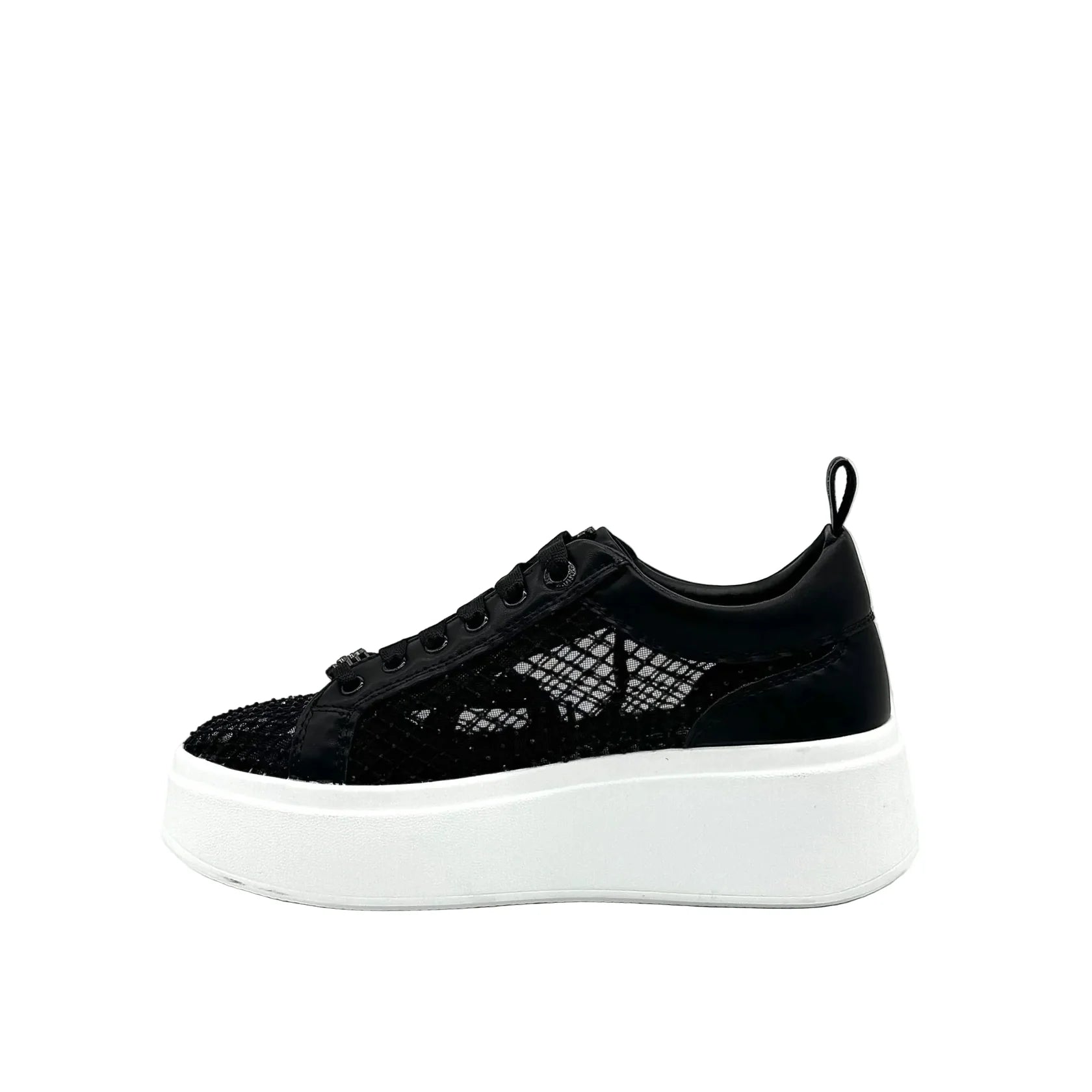 Black mesh sneaker with a white sole inside