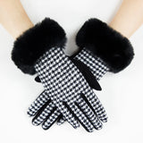 Very Moda Houndstooth Gloves