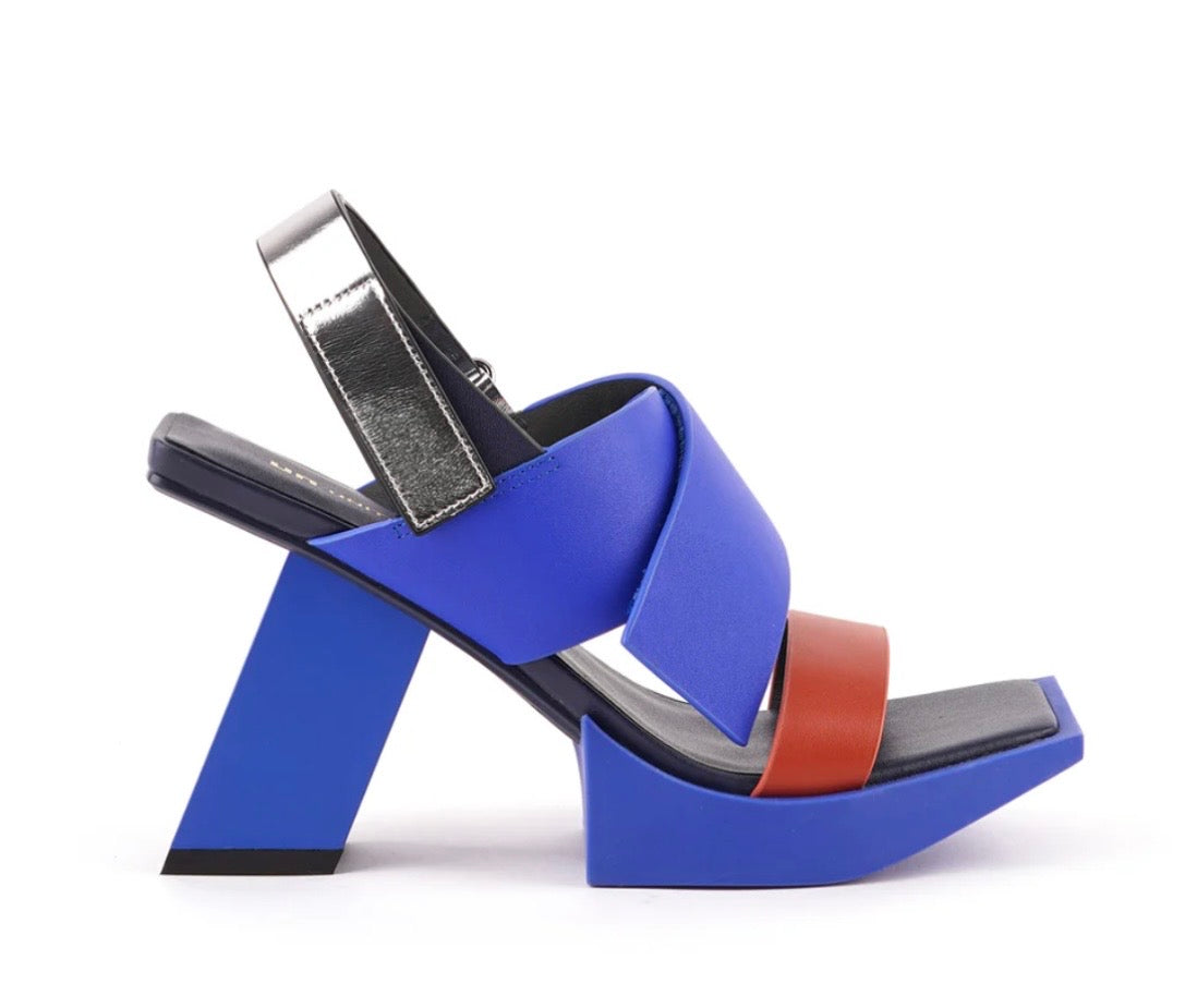 Blue high-heeled sandal with brown strap