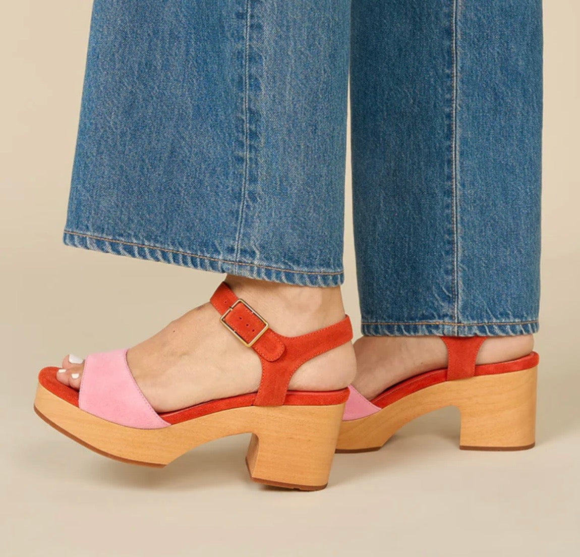 Red and pink wedge with wooden block heel model