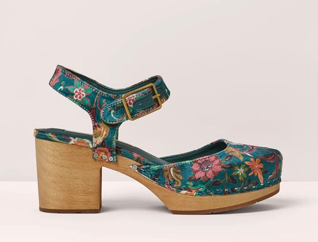 Charlotte Stone Maud Clog K050