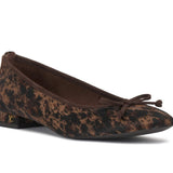Vince Camuto Jenlea Flat K100