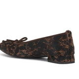 Vince Camuto Jenlea Flat K100