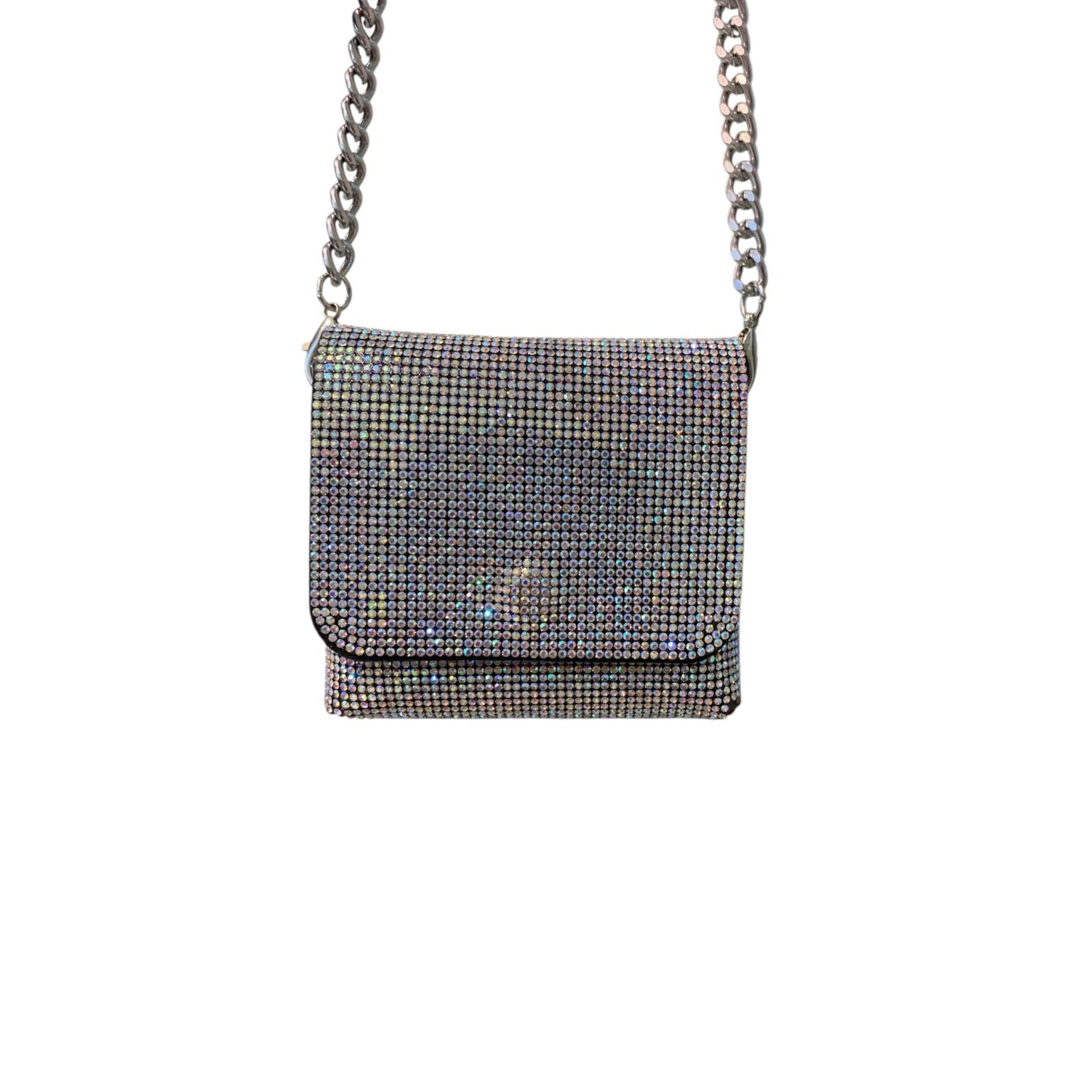 Silver textured handbag with chain strap