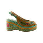 Colorful embroidered sandal 