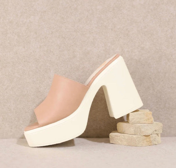 Miracle Mile Sienne Platform Heel Sandal D200