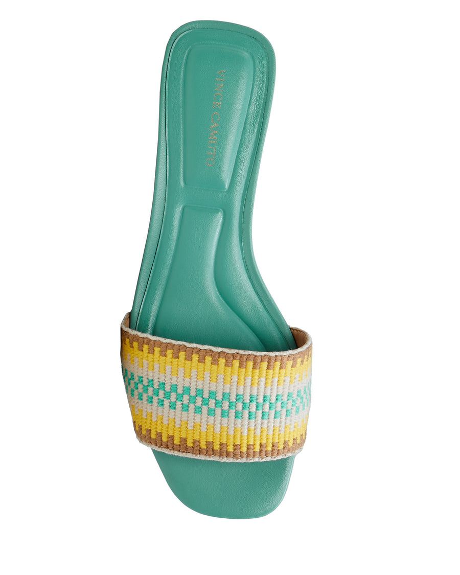 Vince Camuto Cheleahs Slide Sandal D194