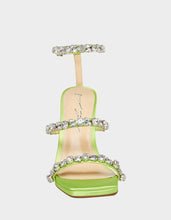 Betsey Johnson Perry Heel L076