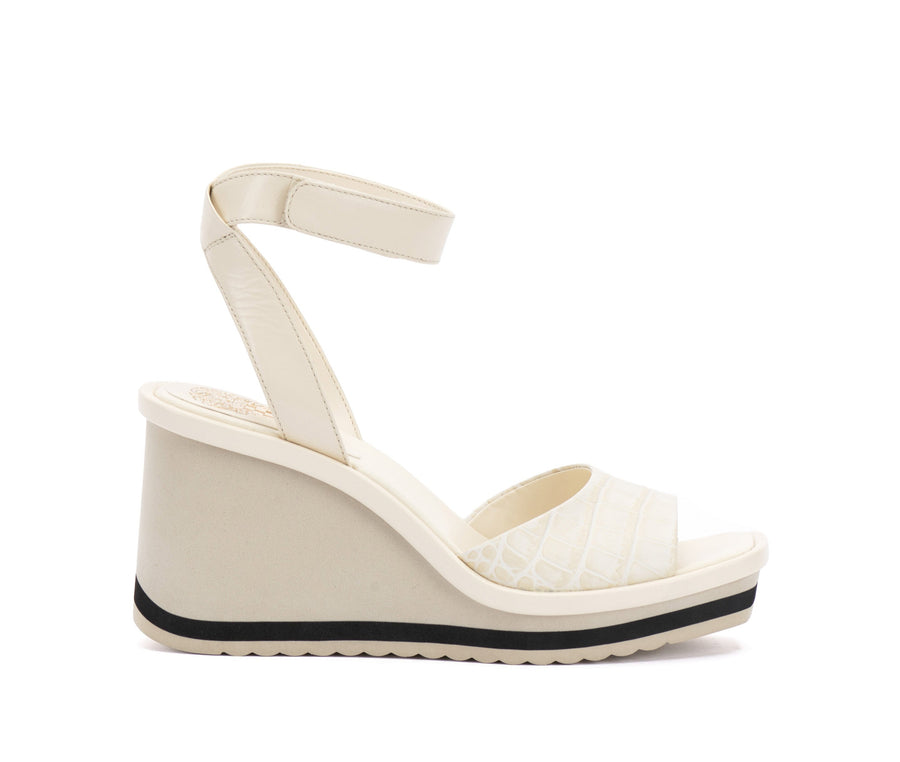 Vince Camuto Baminda Wedge Sandal J140