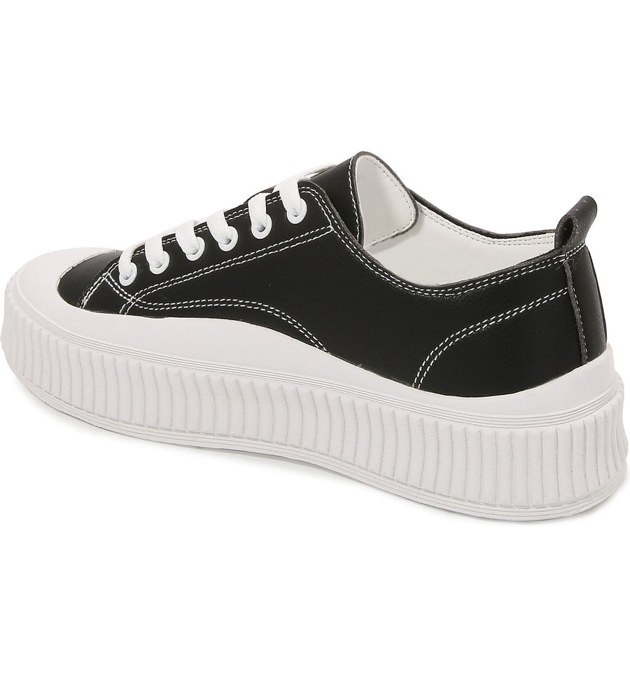 Berness Gigi Low Top Platform Sneaker L124