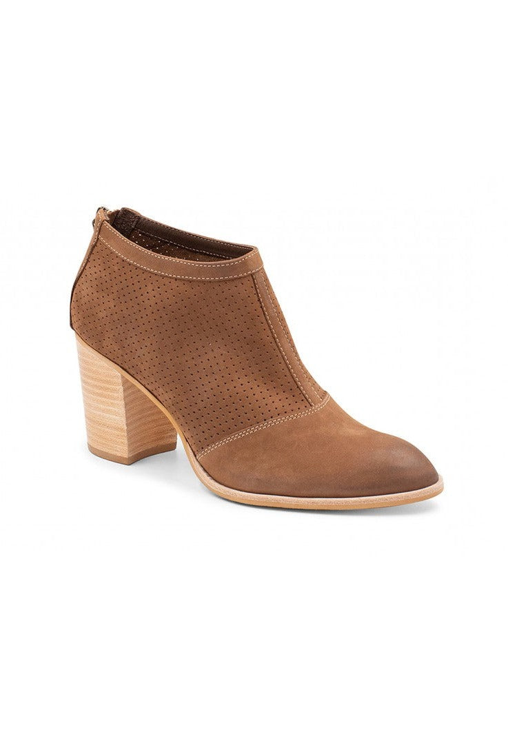 Chocolat Blu Breece Bootie E040