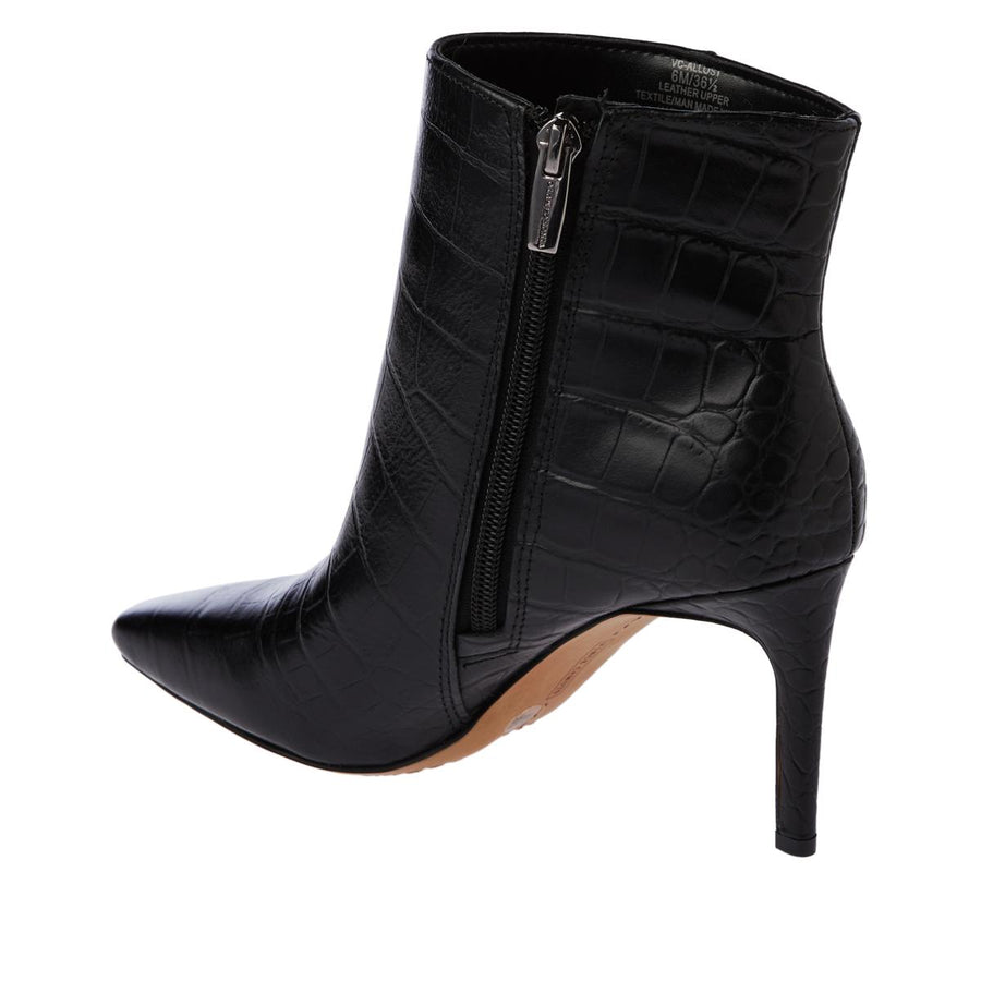 Vince Camuto Allost Bootie E037